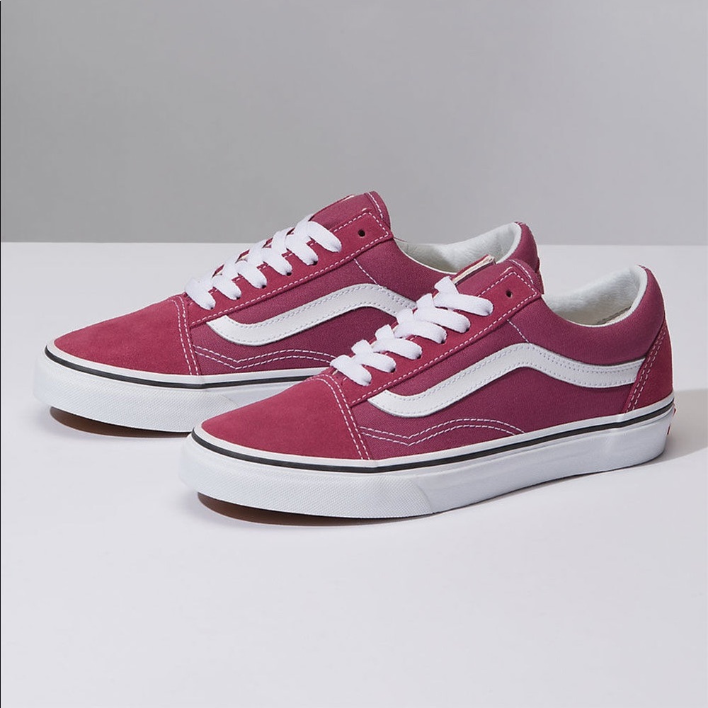 Vans Old Skool in Dry Rose / True White
